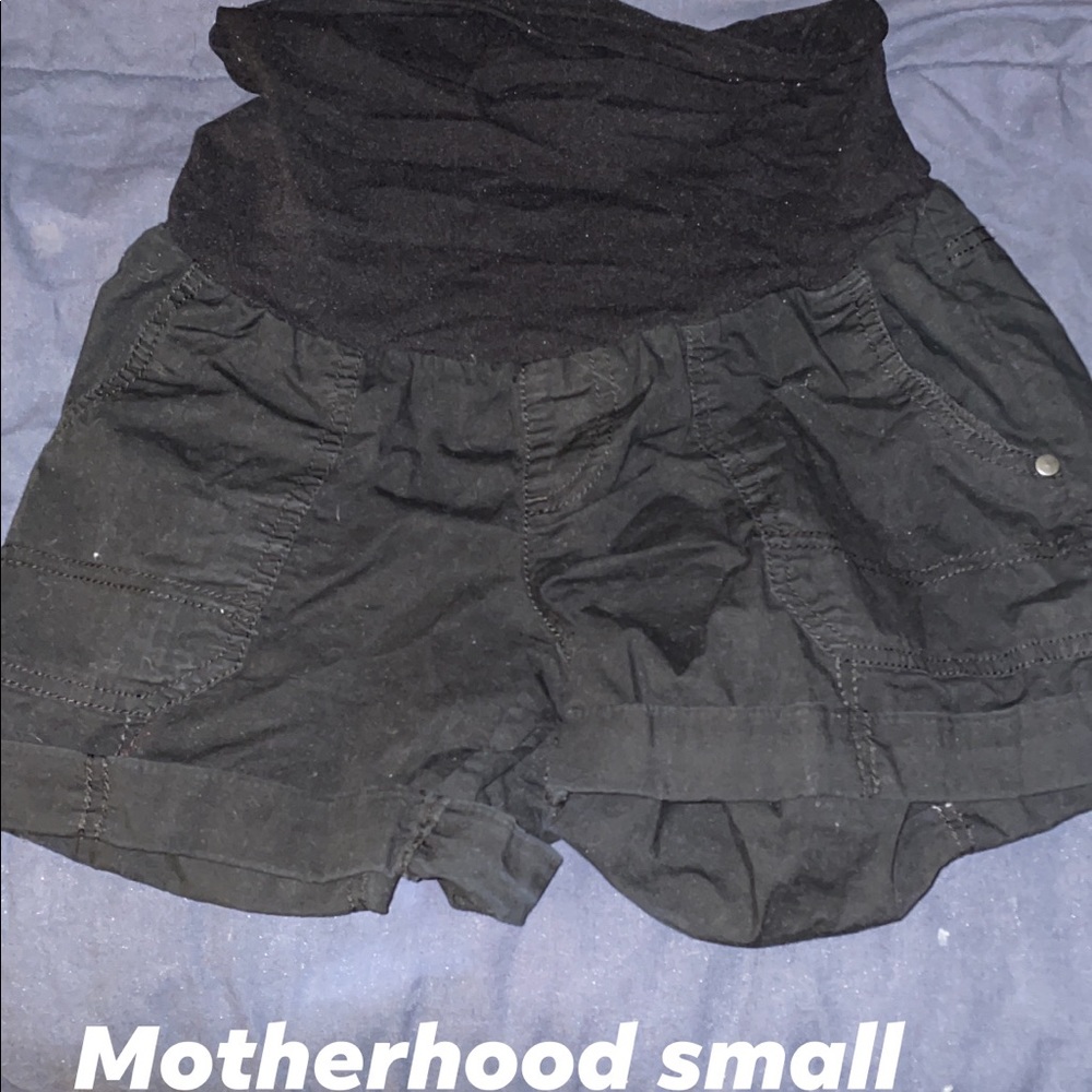 Motherhood shorts